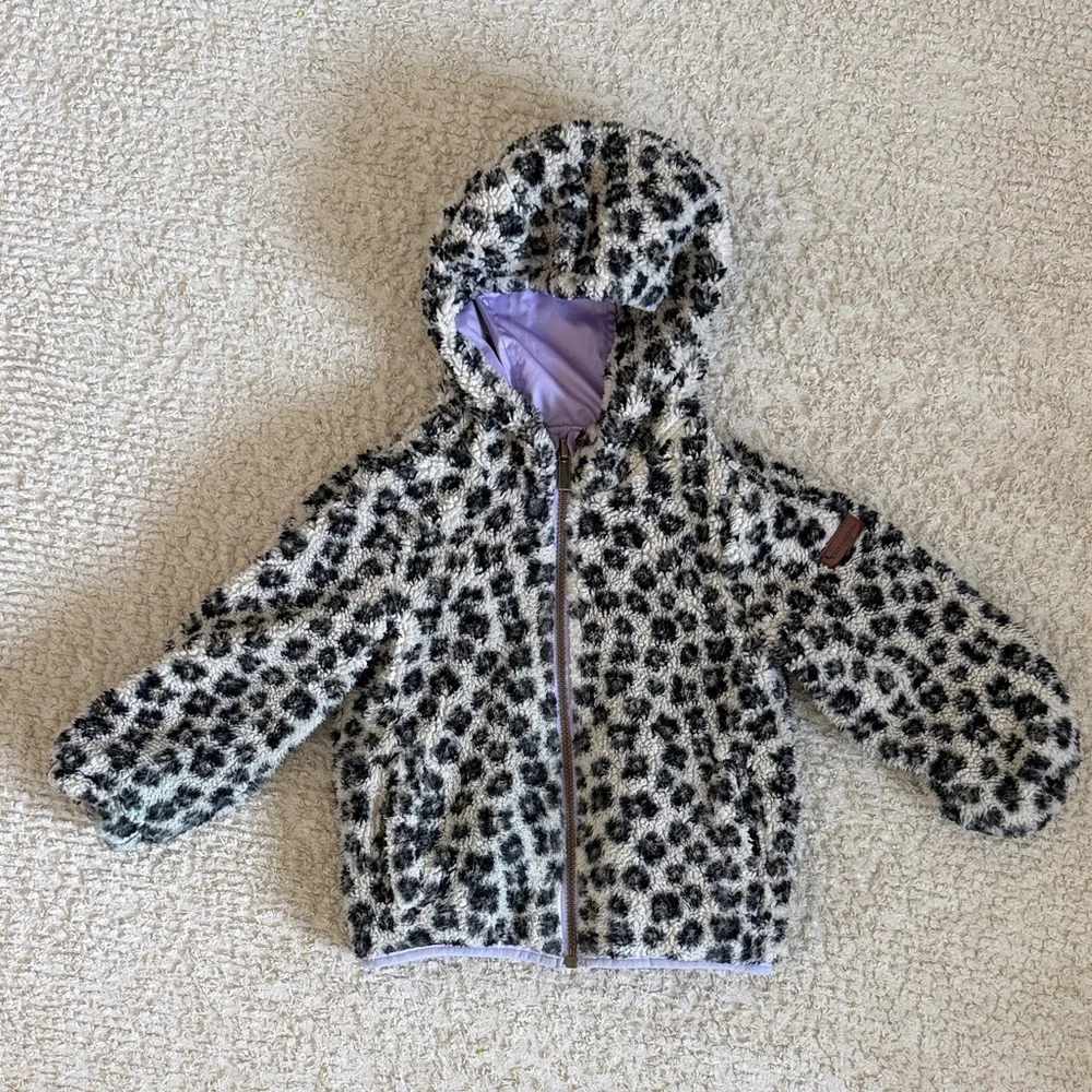 Koolaburra stylish leopard
